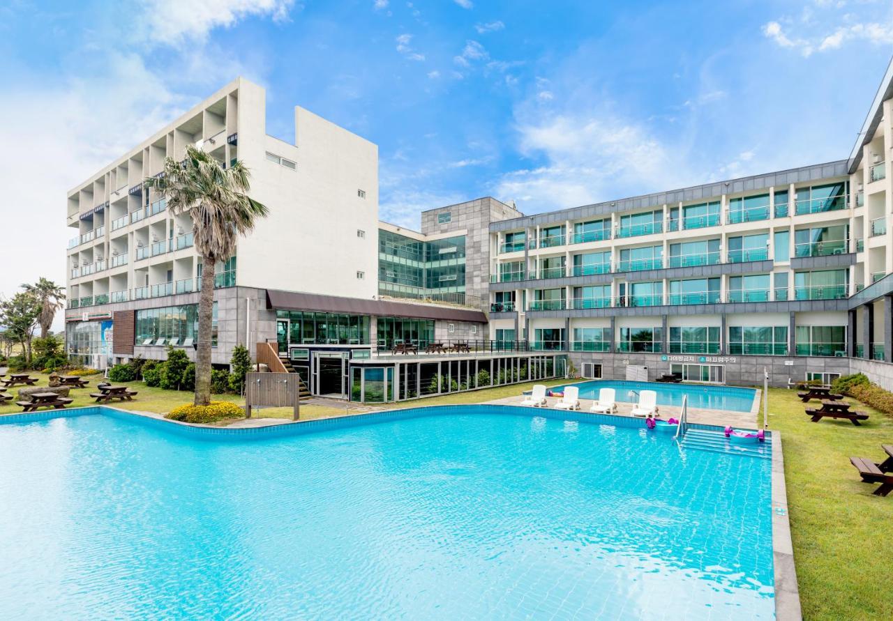 The Four Grace Resort Σεογκουίπο Εξωτερικό φωτογραφία