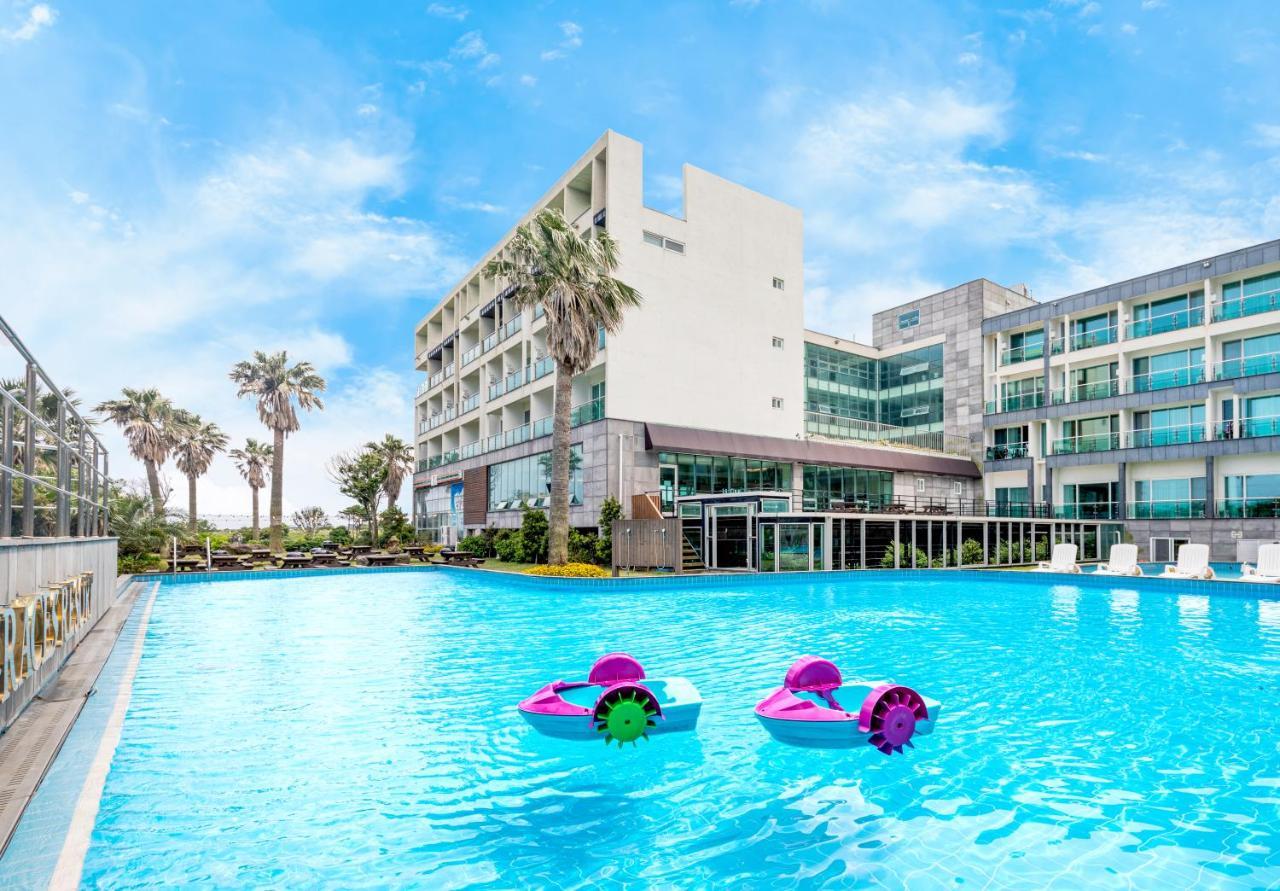 The Four Grace Resort Σεογκουίπο Εξωτερικό φωτογραφία